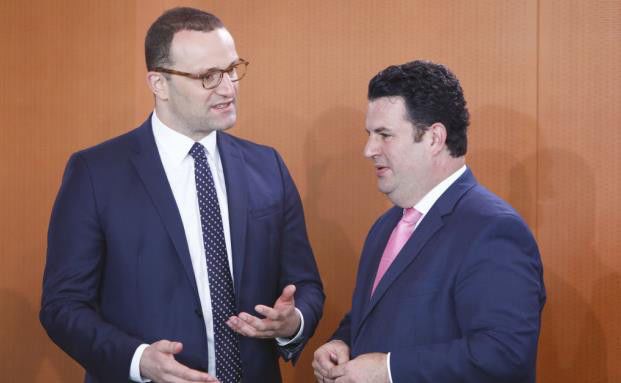 Streit um Senkung der Beiträge