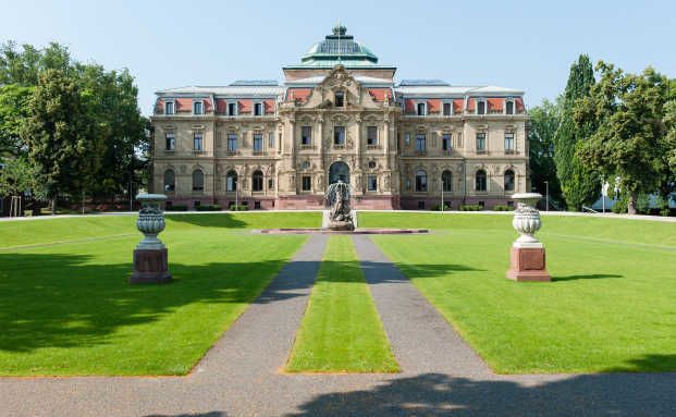 BGH vertagt Entscheidung zu Bewertungsreserven