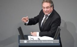 Linken-Politiker kritisiert Vergleichsportale scharf