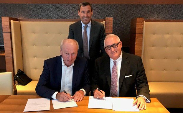 Deutsche Familienversicherung kauft sich bei BCA ein