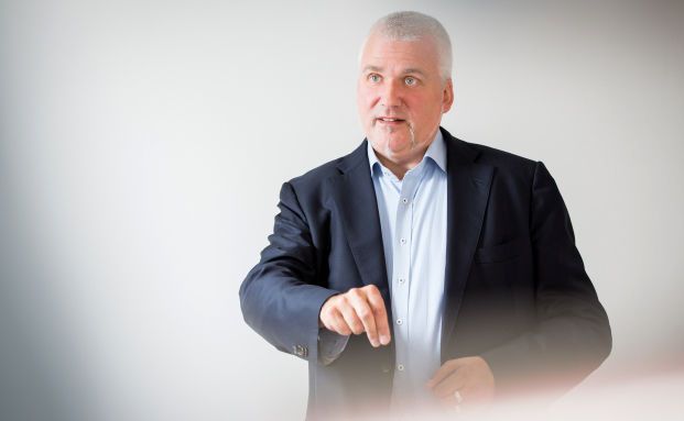„Statt Klarheit beim Unternehmen einzufordern, beschimpfen uns nun einige DVAG-ler“