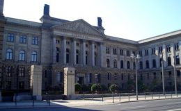 Bundestag gibt grünes Licht für Vermittler-Verordnung