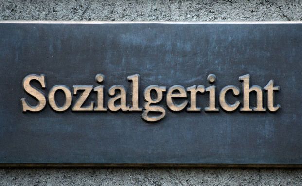 Sterbegeldversicherung muss nicht für Pflege aufgelöst werden