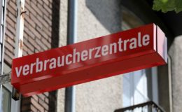 „Zinsanpassungsklausel in Riester-Bausparplan erneut rechtswidrig“