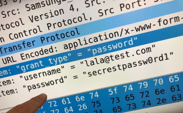 Wie Cyberkriminelle öffentliches WLAN, Fake-Apps & Co. für ihre Zwecke nutzen