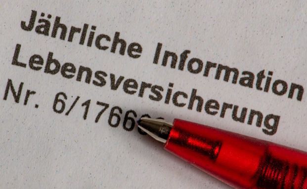 Acht Versicherer beteiligten Kunden zeitweise nicht vollständig an ihren Gewinnen