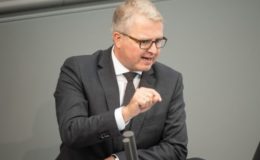 Versicherer wenden 17 Milliarden Euro für Vertrieb auf