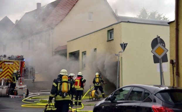 Familie bleibt nach Brand auf einem Teil der Kosten sitzen