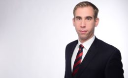 Wann ein Versicherungsvertreter haupt- oder nebenberuflich tätig ist