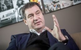 CSU-Chef Söder schlägt Idee eines Rentenschutzschirms vor