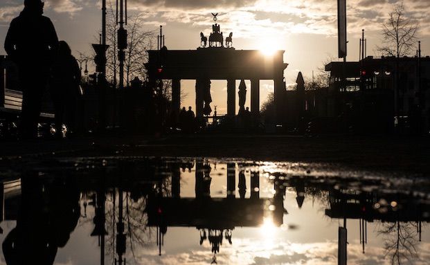 Versicherungsverband verteidigt Provisionen im Vertrieb