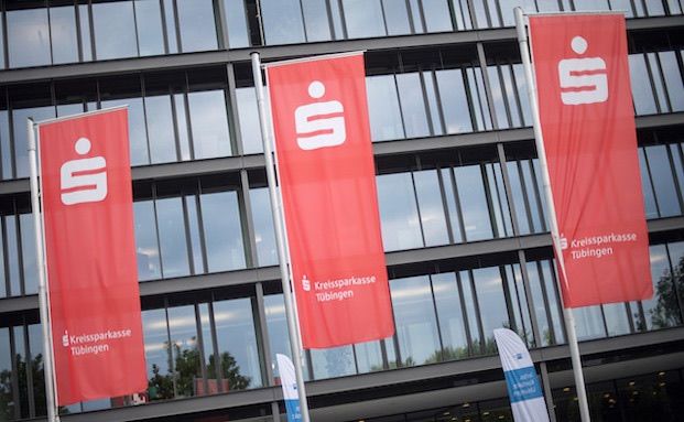 Gericht untersagt Negativzinsen bei Riester-Banksparplänen