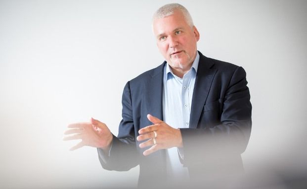 „Heerscharen von Vermittlern, die überflüssig sind“