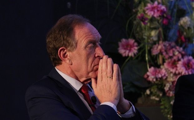 „Wie kann der Deckel dann bitte trotzdem kommen?“