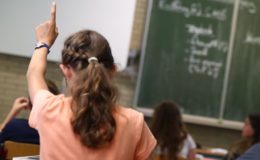 Mehrheit der Deutschen hält schulische Finanzbildung für mangelhaft