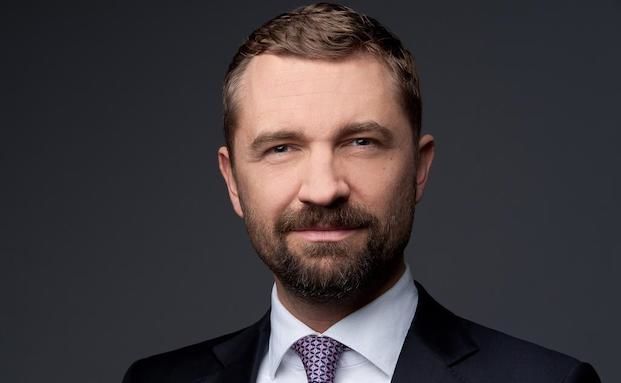 Bonnfinanz bestellt Benz