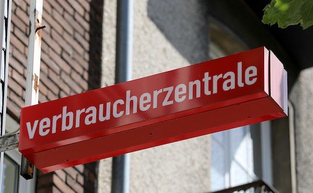 Zu wenig Zinsen bei 31 Anbietern von Sparverträgen