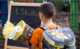 Diese Versicherungen gehören in die Schultüte
