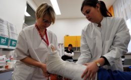Warum Unfallversicherungen mit Hilfsleistungen sinnvoll sein können