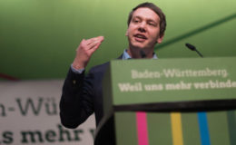 Beamte in Baden-Württemberg sollen zwischen GKV und PKV wählen können