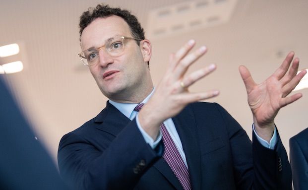 Spahn will Vorschlag für Finanzreform in der Pflegeversicherung vorlegen