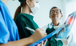 Geplante Auslandsbehandlung: Welche Kosten trägt die PKV? 