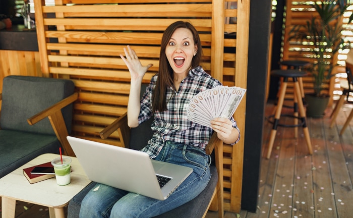 Warum Kunden bei Nettopolicen doppelt sparen können