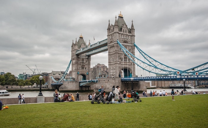 „Nach zehn Jahren Provisionsverbot ist die Bilanz in Großbritannien gemischt“
