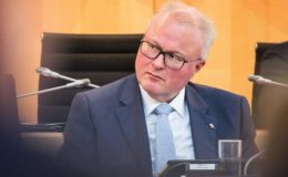 Hessen und Verbraucherschützer fordern Alternative zu Riester