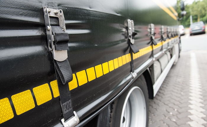 Ladungsdiebstahl – den Planenschlitzern auf der Spur