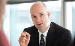 Ökonomen warnen vor neuer Banken- und Staatsschuldenkrise