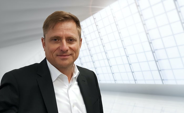 Mario Herz verstärkt die Geschäftsführung von mobilversichert