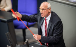 SPD-Bundestagsfraktion will am Provisionsdeckel festhalten 