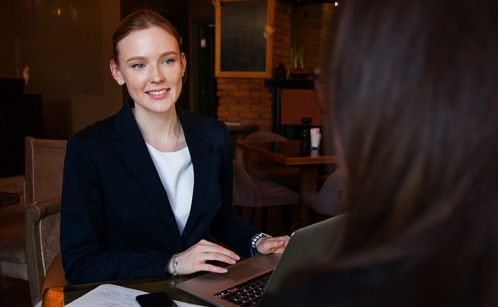 Deutsche haben wenig Vertrauen in Anlageberater