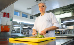 Diese Fallen lauern in Schüler-, Azubi- und Studententarifen