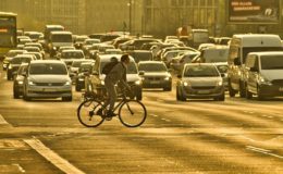 Auto bleibt erste Wahl
