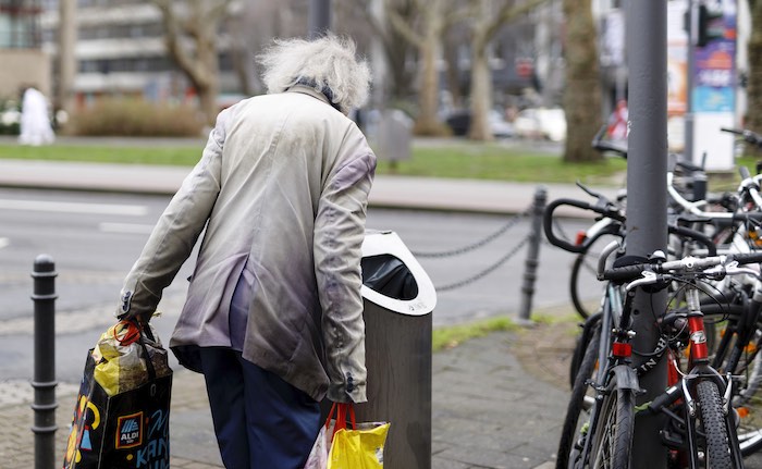 Abstand zwischen gesetzlicher Rente und Grundsicherung immer kleiner