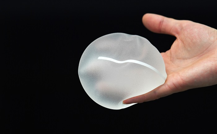 Brustimplantate-Skandal – Versicherer muss deutsche Klägerin nicht entschädigen