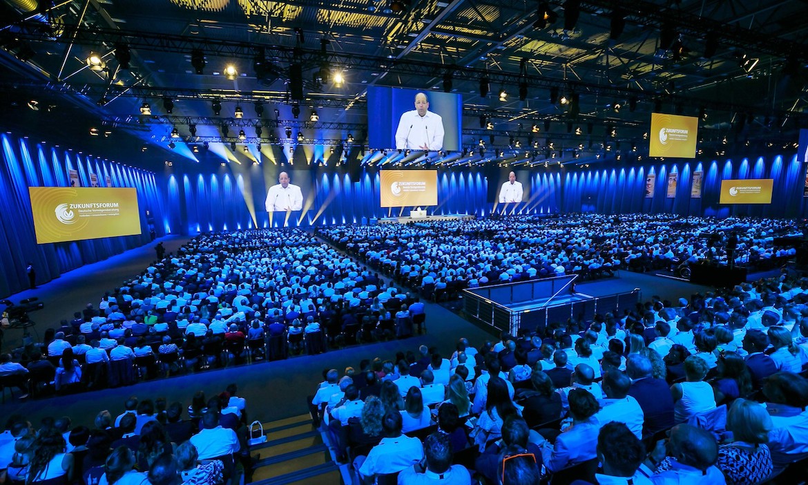 DVAG baut Vorsprung kräftig aus