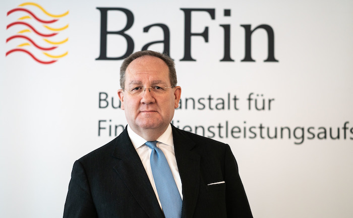 Finanzausschuss-Vorsitzende fordert Rücktritt von Bafin-Chef