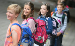 Verbraucherschützer befürworten Kinderversicherungen 