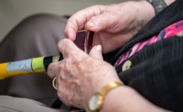 Durchschnittlicher Eigenanteil im Pflegeheim steigt über 2.000 Euro