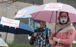 Corona könnte Versicherern Kündigungswelle bescheren