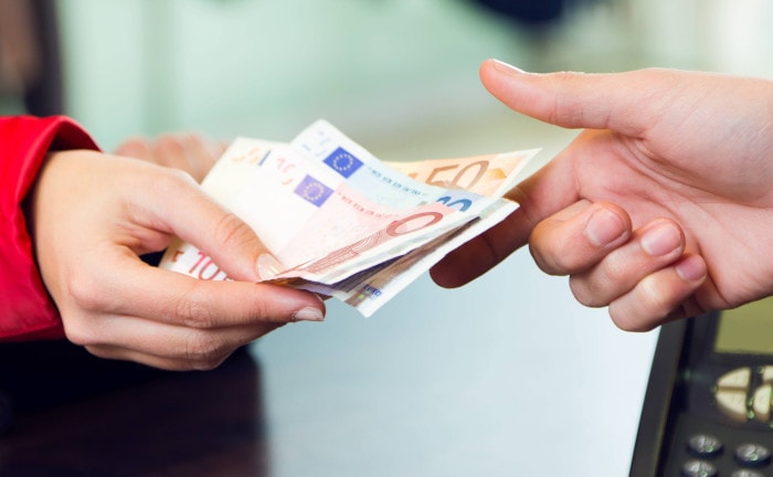 Gericht bestätigt Provisionsabgabeverbot für Vermittler