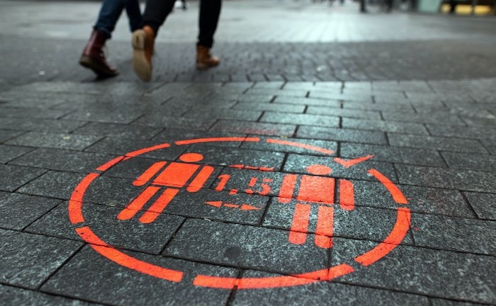 Deutsche erwarten höhere Steuern und Sozialabgaben wegen Corona