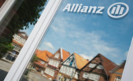 Allianz senkt Verzinsung, Swiss Life hält konstant