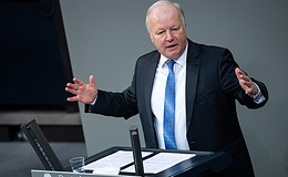 Vorsorgepflicht für Selbstständige „zwingende Konsequenz“