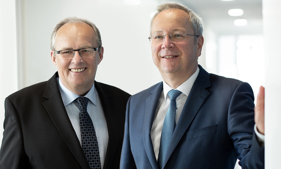 Wie unabhängig sind Versicherungsmakler?