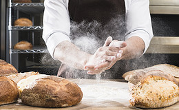 Vom Bäcker zum Finanzamt – BU-Versicherer darf Leistung einstellen