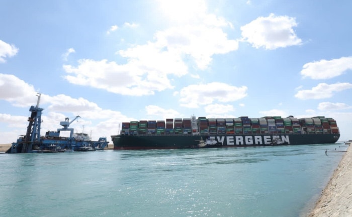 Suezkanal-Blockade wird für Versicherer teuer